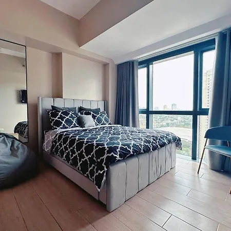 Eastwood High Life - Spectacular City View Manila Exterior photo